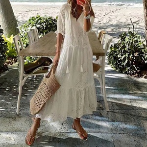 Robes décontractées à manches courtes pour femmes, longueur moyenne, col en V, imprimé, style doux, vente en gros, écologiques, naturelles, été - Product Image 2