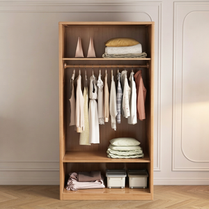 Armoire en bois moderne avec portes à panneaux surélevés, armoire de rangement autoportante pour chambre à coucher, design traditionnel - Product Image 2