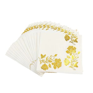 Serviettes imprimées à motif de pivoines, serviettes carrées à motif de pivoines en feuille d'or, pour les fêtes, les réceptions, les rassemblements et les événements haut de gamme - Product Image 5