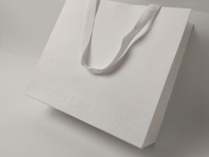 Luxo Creme Cor Kraft Shopping <span class=keywords><strong>Bag</strong></span> Logotipo Em Relevo Personalizado Eco-Friendly Biodegradável Premium Gift & Brand Embalagem - Product Image 4