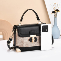 Sac messager marron pour femme, sac à bandoulière carré, sac à main zippé pour les voyages quotidiens