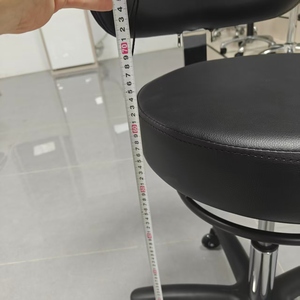 Taburete Redondo de Polifoam HS100 con Base de Aleación de 5 Estrellas, Ergonómico, para Médicos - Product Image 3