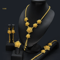 Ensemble de bijoux de mariage africain 4 pièces : collier, boucles d'oreilles, bague, bracelet, fleur à pompon, plaqué or 24 carats, grandes parures