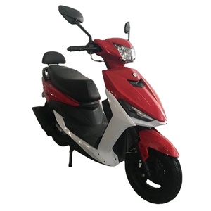 Motocicleta <span class=keywords><strong>Scooter</strong></span> de Gasolina <span class=keywords><strong>50cc</strong></span>, Motor Monocilíndrico de 4 Tiempos Refrigerado por Aire, Totalmente Automática, Clásica Roja - Product Image 1