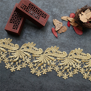 Nhà Máy Bán Buôn Chất Lượng Cao May Long Lanh Vàng Bạc Kim Loại Sợi Trang Trí Thêu Ren Trim Cho May Mặc - Product Image 4