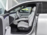 Exportation Chine XIAOPENG MONA L03 SUV Électrique à Recharge Rapide, SUV Coupé IA, Distributeur Mondial, Stock Disponible