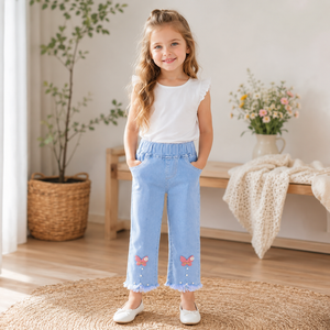 Jeans da <span class=keywords><strong>bambina</strong></span> 2026 Nuovi <span class=keywords><strong>pantaloni</strong></span> estivi a mezza lunghezza per bambini, stile coreano, larghi, sottili, <span class=keywords><strong>cropped</strong></span>, per il commercio estero - Product Image 2