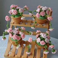 Rose artificielle suspendue artisanale haut de gamme en crochet, en fil de laine fait main, pour décoration de voiture, maison et Noël