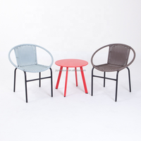 Fauteuil de jardin empilable Joye Leisure en acier moderne et rotin PE, avec couleur personnalisable, style chaise lune