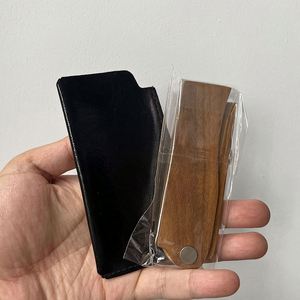High Quality Green Sandalwood Folding Comb for <b>Creative</b> <b>Gift</b> - Product Image 5