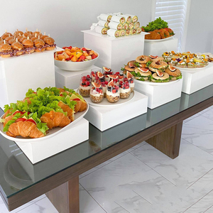 Présentoirs de buffet en acrylique blanc personnalisés OEM, cubes de présentation empilables pour gâteaux, desserts, collations et repas froids, vente en gros - Product Image 3