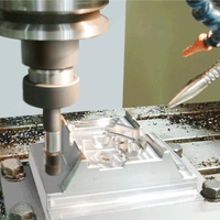 Centre de fraisage CNC à grande vitesse 3 axes Vmc 650 Siemens/GSK/FANUC prix du centre d'usinage CNC vertical