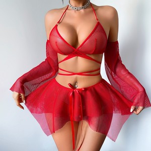 Set di Lingerie Rossa in Rete per Donna con Etichetta Privata Personalizzata, Reggiseno Halter, Top Corto Avvolgente, Minigonna e Set con Maniche, Basso MOQ - Product Image 1