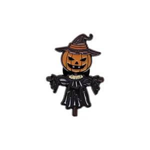 Distintivo in metallo di Design personalizzato vendi come la vendita calda spilla con smalto Horror spaventapasseri di Halloween