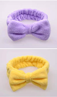 Serre-tête rembourré en flanelle avec nœud mignon pour spa à domicile, maquillage, nettoyage du visage et usage quotidien