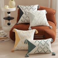 Housse de coussin décorative en chenille à motifs floraux, réversible, avec pompons, pour canapé et salon