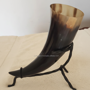 Cuerno Vikingo para Beber, Hecho a Mano, Pulido, de Alta Calidad, Estilo Romántico, Portátil, con Logotipo Personalizable para Fiestas - Product Image 1