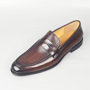 Chaussures Oxford en cuir de vache véritable avec doublure absorbant l'humidité et sangle réglable, chaussures formelles pour hommes, chaussures de tous les jours - Product Image 2