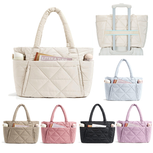 Sac fourre-tout léger et rembourré pour voyage, capacité ultra-large pour ordinateur portable 15,6 pouces, avec fermeture éclair étanche, sac personnalisé pour étudiant - Product Image 1