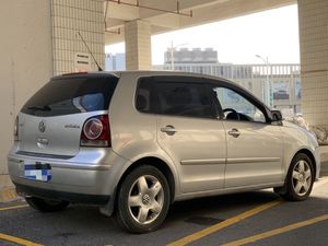 Mejor precio 2007 Volkswagen Polo 1.6L chino al por mayor vehículos de segunda mano coches de alta calidad - Product Image 2