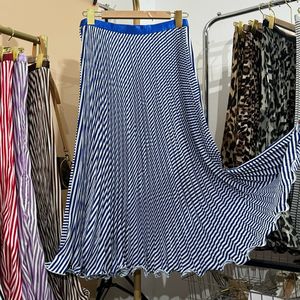 <span class=keywords><strong>Jupe</strong></span> <span class=keywords><strong>Longue</strong></span> <span class=keywords><strong>Plissée</strong></span> d'Été en Mousseline à Pois pour Femme, <span class=keywords><strong>Jupe</strong></span> Sirène Trompette Tendance à Taille Élastique pour le Travail, les Fêtes, la Danse et la Plage - Product Image 5