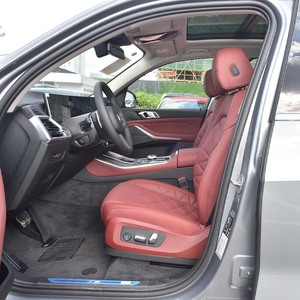 <span class=keywords><strong>BMW</strong></span> X5 <span class=keywords><strong>2023</strong></span>, Pack Sport, un grand <span class=keywords><strong>SUV</strong></span> de luxe avec une transmission automatique à 8 vitesses. - Product Image 5