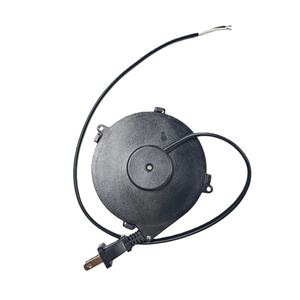 Bobine de câble <span class=keywords><strong>rétractable</strong></span> de 1,5 m, 2 conducteurs, 18 AWG, avec fiche US NEMA 1-15P vers extrémité <span class=keywords><strong>d</strong></span>énudée étamée de 5 cm, autobloquante - Product Image 4