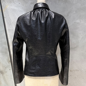 Veste en cuir de mouton gaufré effet autruche pour femme, manteau court haute couture, vestes en cuir noir - Product Image 2