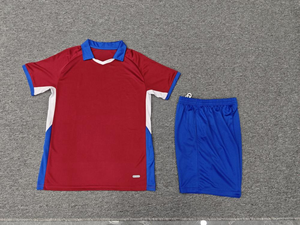 Maillot de football rétro personnalisé pour hommes – Tenue de sport pour fans et joueurs de club - Product Image 2