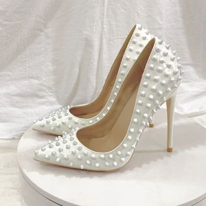 Tacones Dropshipping 2024 Dernières Chaussures à Talons Aiguilles Élégantes pour Femme avec Rivets, Modèle Unique - Product Image 1