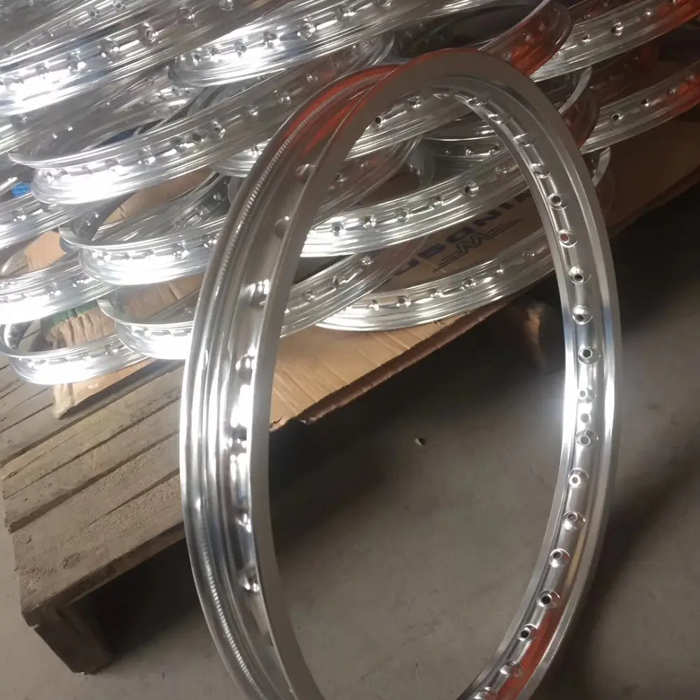 Latest chrome-plated motorcycle rims 17 inch motorcycle aluminum alloy wheel