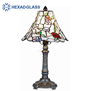 Images personnalisées imprimées numériquement en gros imprimées <span class=keywords><strong>sur</strong></span> des feuilles de vitraux de sécurité trempées en <span class=keywords><strong>verre</strong></span> trempé pour lampe - Product Image 3