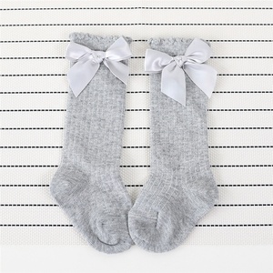 Bán Buôn 5 Màu Sắc Rắn Ruffle Vớ Dài Đầu Gối Cao Cotton Đan Sơ Sinh Ấm Cúng Gân Trẻ Em Bé Cô Gái Vớ Với Cung - Product Image 3