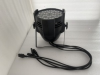 Venta de Fábrica: Luz LED PAR de Interior 18*10W 4/6-en-1 con Control DMX512, Luz de Baño a Todo Color para Bares, Bodas y Espectáculos