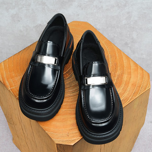 Chaussures Oxford de luxe personnalisées pour hommes, style anglais, à bout pointu, à lacets, en cuir, faites à la main - Product Image 4