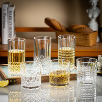 Tasse en verre de spiritueux en relief de cristal de style classique européen créatif pour cocktail de whisky et de brandy