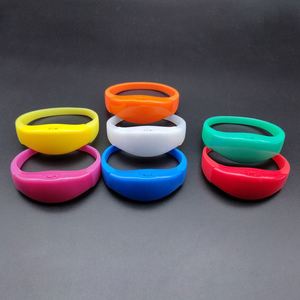 Bracelet LED à commande vocale et sonore pour événements, idéal pour les mariages et les fêtes – Meilleur prix - Product Image 2