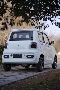 YOOLAND Mini véhicule électrique à 4 roues à faible vitesse 2000W 60V 4 places Protection de l'environnement Voiture de marche Véhicule à énergie nouvelle 45 km/h LHD/RHD 65AH - Product Image 5