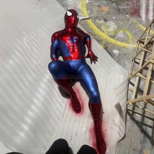 Grande figurine Spiderman d'extérieur Anime Sculpture Décoration publique Home Theate Art Décoration Super Man Mario Statue grandeur nature - Product Image 2