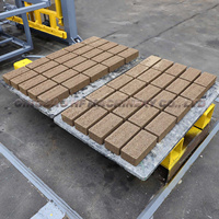 Moules pour pavés autobloquants, moules pour blocs de pavage, machine automatique de fabrication de briques en béton ciment QT7-15