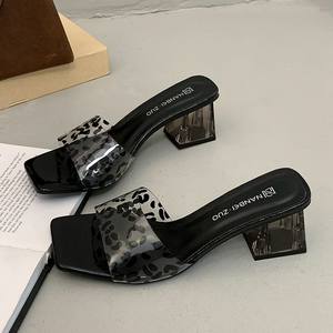 Zapatos Unisex de Tacón Bajo con Punta Puntiaguda, de Cuero Genuino, Calados, Cómodos y a la Moda - Product Image 5