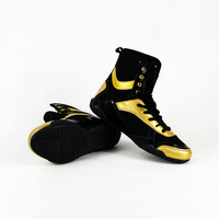 Vente en gros de chaussures d'entraînement pour arts martiaux en cuir professionnel chaussures de lutte chaussures de boxe rouges
