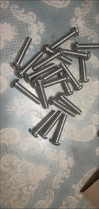 Venta al por mayor óxido negro métrico M3 M4 M5 M6 M8 cabeza de cúpula Torx ranura A2 A4 acero inoxidable 304 316 tornillo de tapa plana - Product Image 5