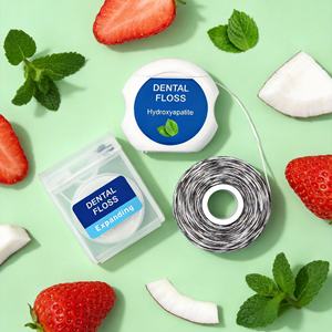 <span class=keywords><strong>Fil</strong></span> <span class=keywords><strong>dentaire</strong></span> personnalisable aux saveurs menthe/fruits pour un nettoyage doux des dents, éliminant la plaque <span class=keywords><strong>dentaire</strong></span>, sans PFAS, soin buccal doux pour les gencives, <span class=keywords><strong>fil</strong></span> <span class=keywords><strong>dentaire</strong></span> extensible - Product Image 1