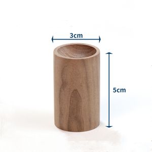 Ornements de <span class=keywords><strong>diffuseur</strong></span> cylindrique en bois de noyer <span class=keywords><strong>Diffuseur</strong></span> de voiture Bois <span class=keywords><strong>anti</strong></span>-<span class=keywords><strong>moustique</strong></span> Aromathérapie Bois Ornements d'aromathérapie d'intérieur - Product Image 2