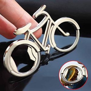 Porte-clés personnalisé en métal en forme de vélo, ouvre-bouteille de bière, avec impression de logo, idéal pour cadeau de mariage ou événementiel - Product Image 1