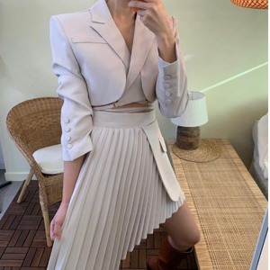<span class=keywords><strong>Blazer</strong></span> in Damenanzügen Zwei Design-Stile Damenmantel Damen-Unregelmäßiger Plissierter Rock Hosenanzüge für Damen - Product Image 4