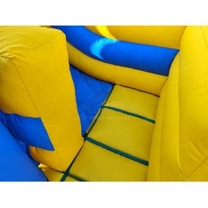 Castillo Inflable con Tobogán, Brincolín Familiar de Superman en Alquiler - Product Image 6