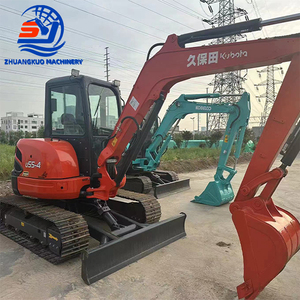 Excavadora de cadenas Kubota U55-4, peso operativo de 5.5 toneladas, con cazo de excavación de capacidad de 0.31m³, modelo usado. - Product Image 4