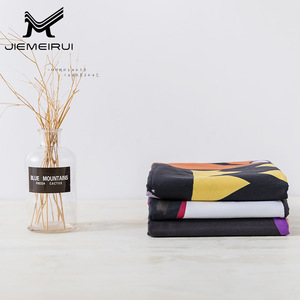 Toalla de playa estampada Jiemeirui, 80x160cm, toalla de microfibra de secado rápido de doble cara para natación y yoga - Product Image 1